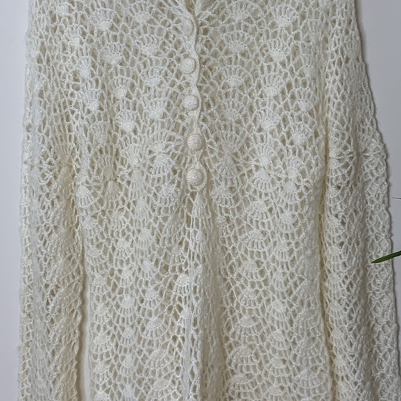 Soft Surroundings Ivory White Open Crochet Knit Scallop Button Tunic Top Sweater - Picture 5 of 17